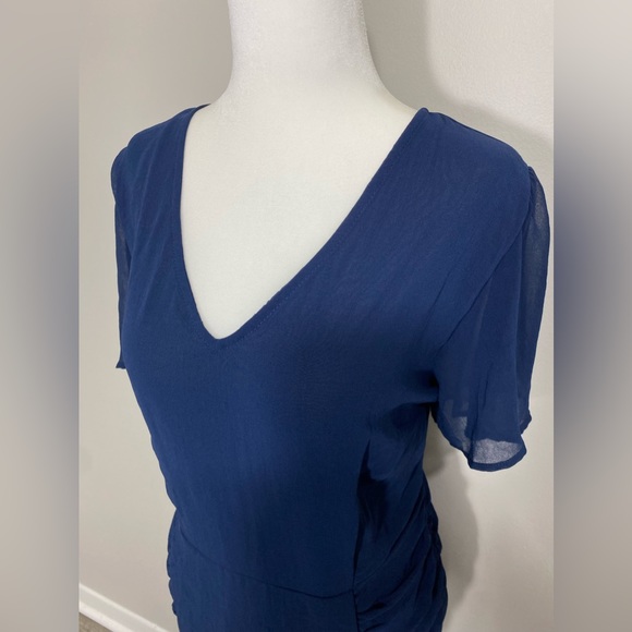 Size 16 Emma & Michele Navy Blue Dress w/ Ruffled Sides and Flowy Short-Sleeves - Picture 3 of 8